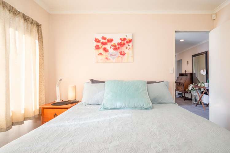 10 Astelia Way Waipahihi_10
