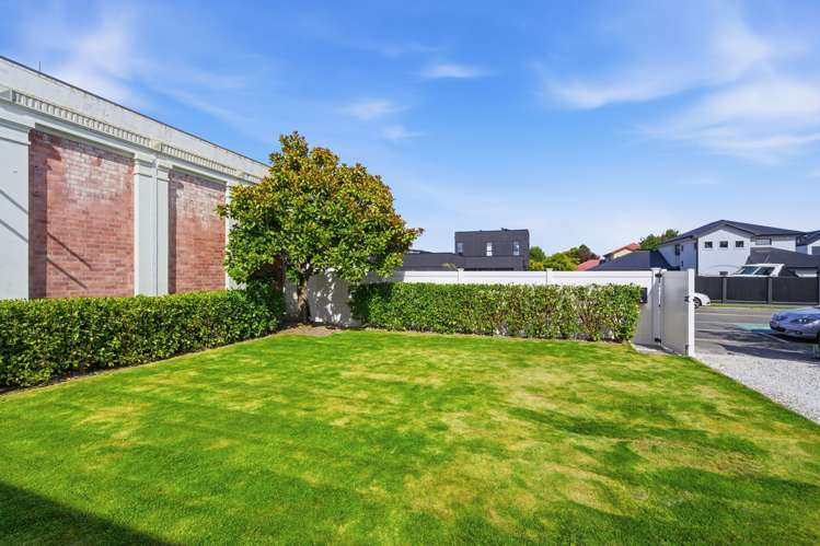 578 Madras Street Saint Albans_16