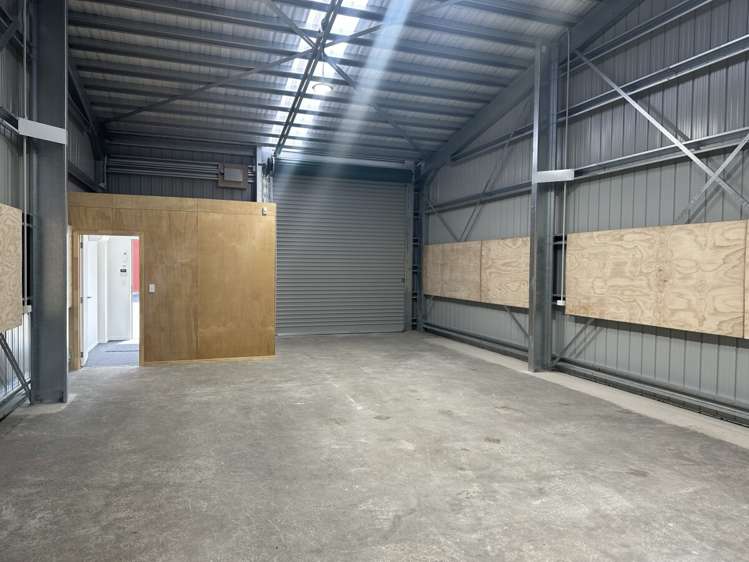 Unit 1, 6 Sunley Street Westown_1