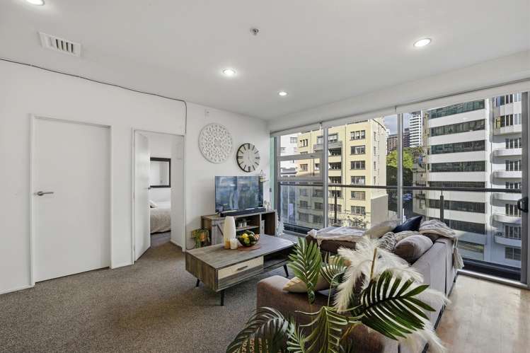2/602 Beach Road Auckland Central_12