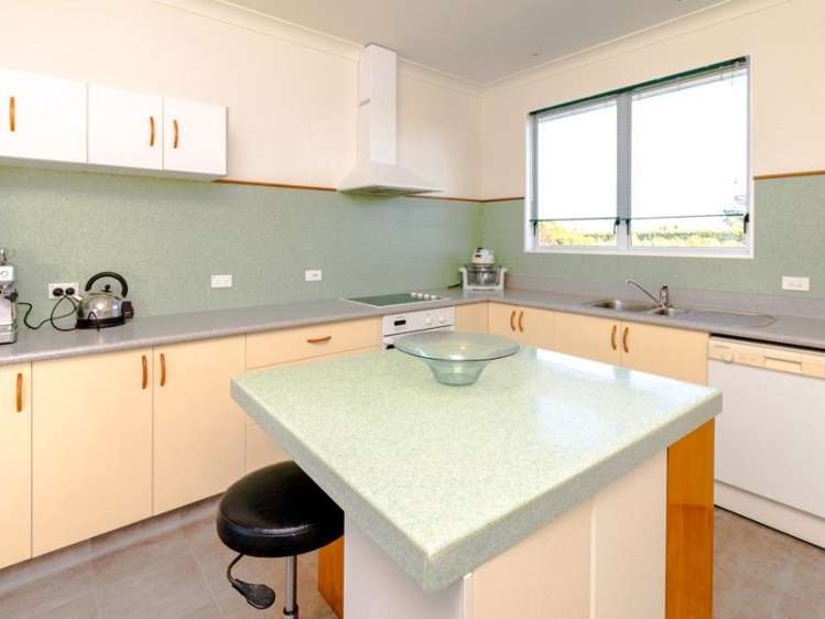 23 Stafford Street Clive_10