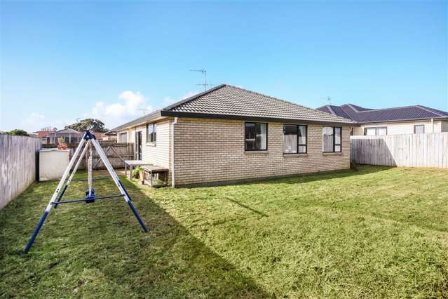 33 Magnolia Drive Waiuku_1