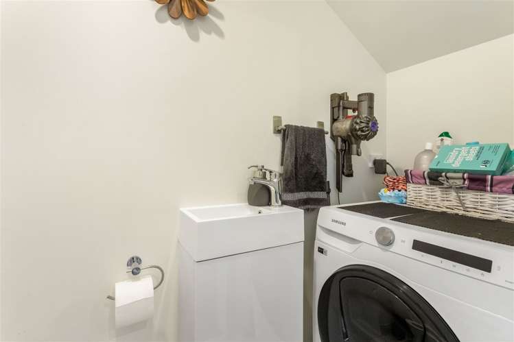 18 Patariki Way Beach Haven_14