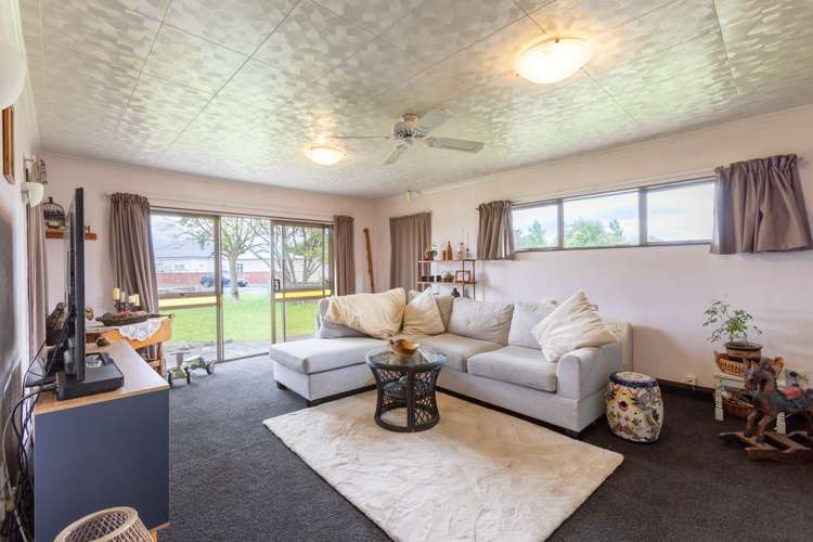 16 Mathew Street Dannevirke_2