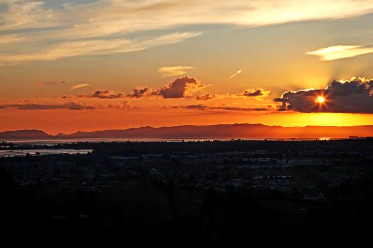 86 Awanui Rise Papakura_17