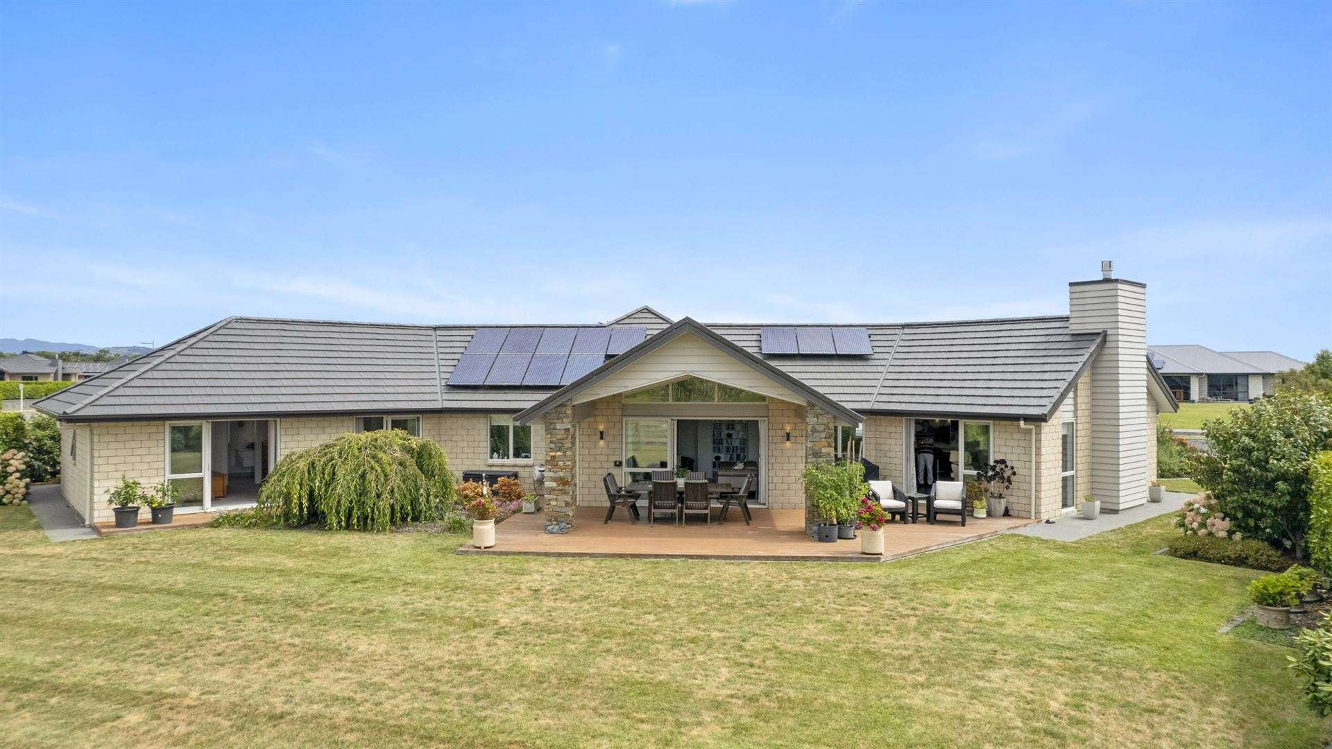 32 Baxter Michael Crescent Cambridge_0