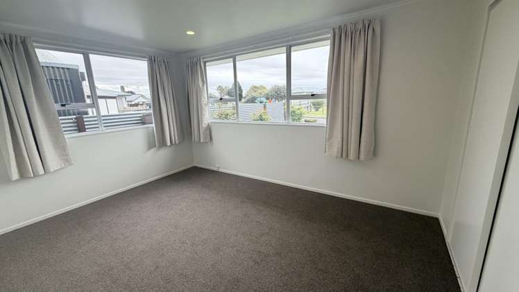 30 Cortes Crescent 10480_6