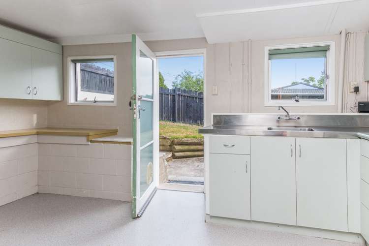 17 Woodvale Road Glen Eden_23