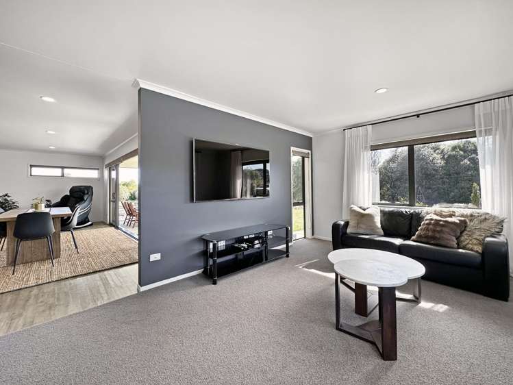 12 Lacebark Drive Kinloch_6