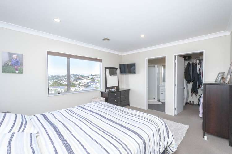 13 Moston Grove Churton Park_13