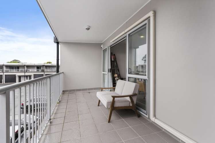 21/17 Ben Lomond Crescent Pakuranga Heights_8