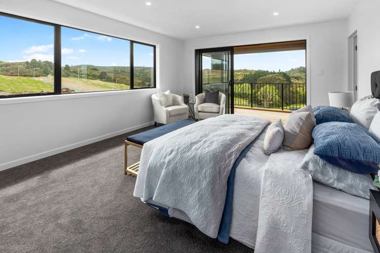 8 Kikorangi Drive Wainui_27