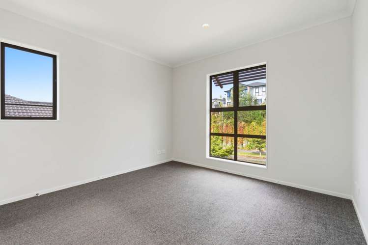 30 Mackay Drive Greenhithe_13