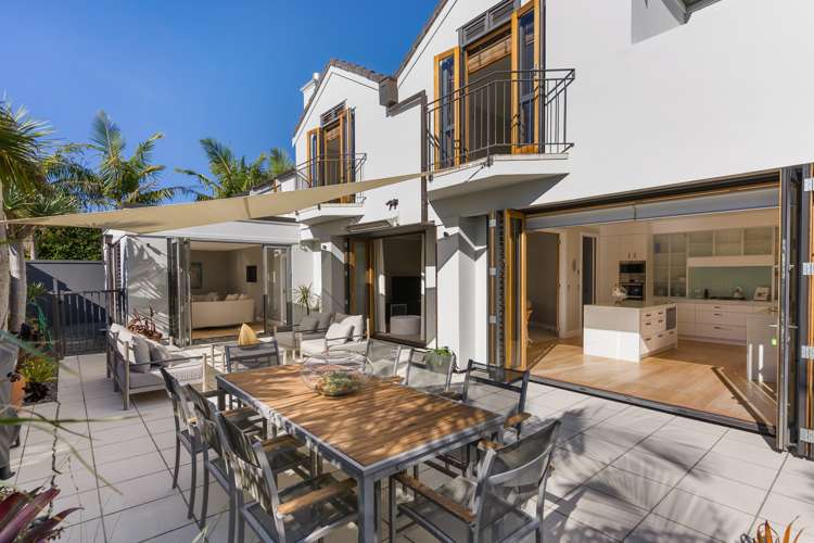 8b Wynsfield Garden Saint Heliers_2