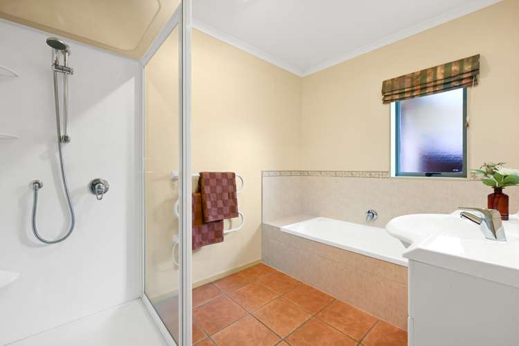 4 Callum Court Rototuna_10