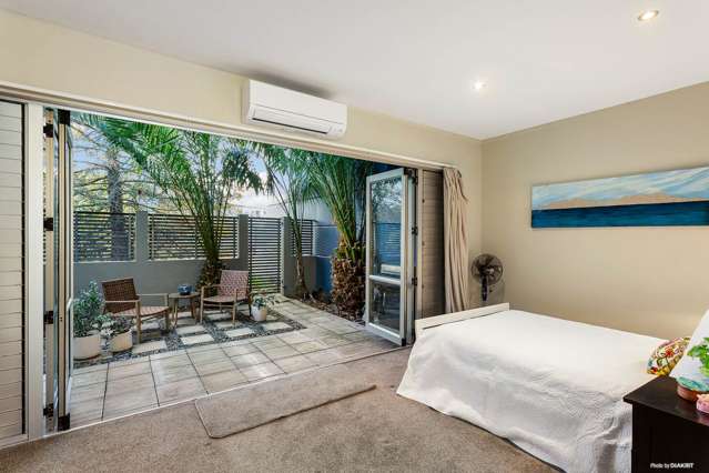 Unit 9/44 William Pickering Drive Albany_4