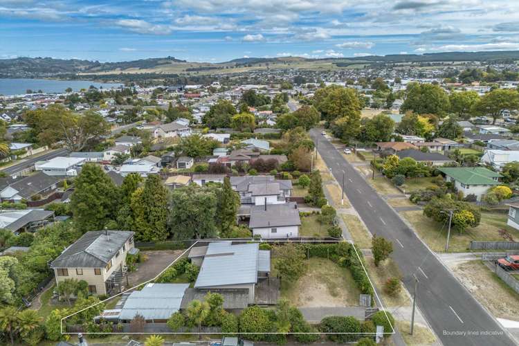 2/47 Wheretia Street Lake Taupo_22