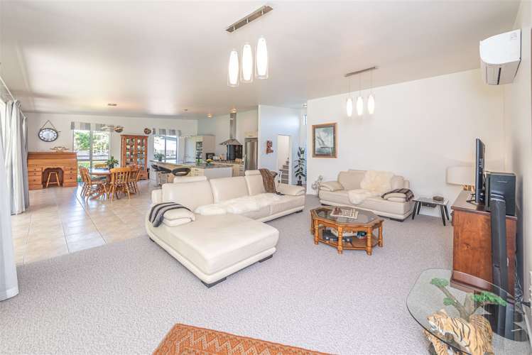 12 Cotswolds Close Otamatea_2