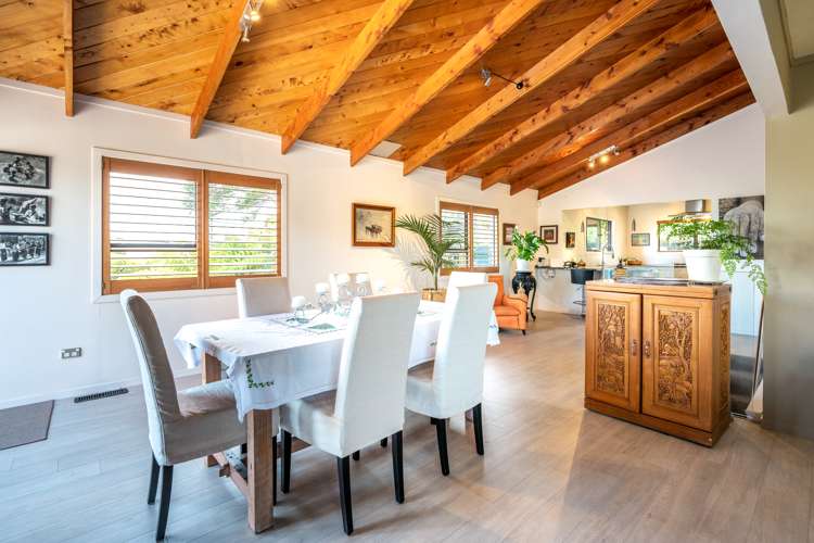 13 Marine View Road Onetangi_3