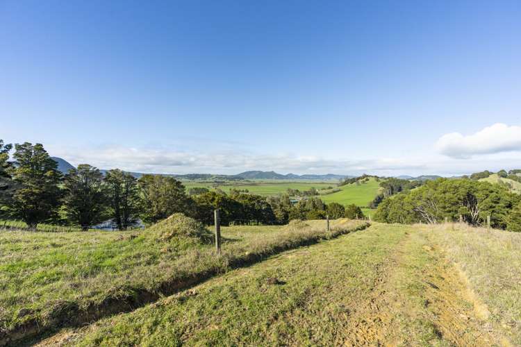 27 Hukerenui Road Hukerenui_0