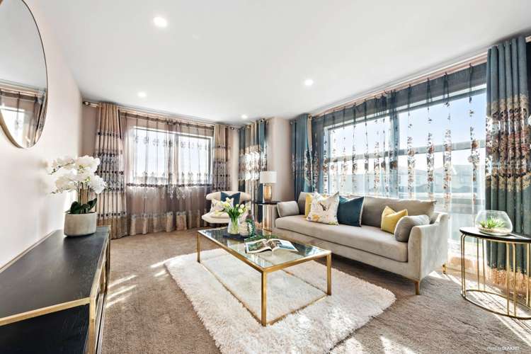 8 Cloghfin Place Flat Bush_5