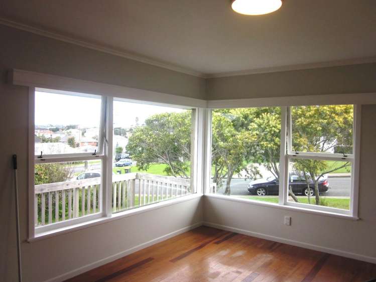 27A Montgomery Avenue Belmont_9