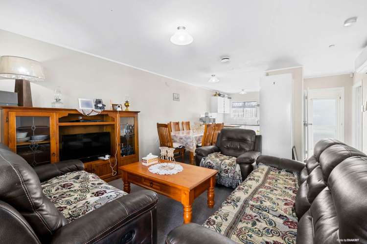 1/15 Moncrieff Avenue Clendon Park_1