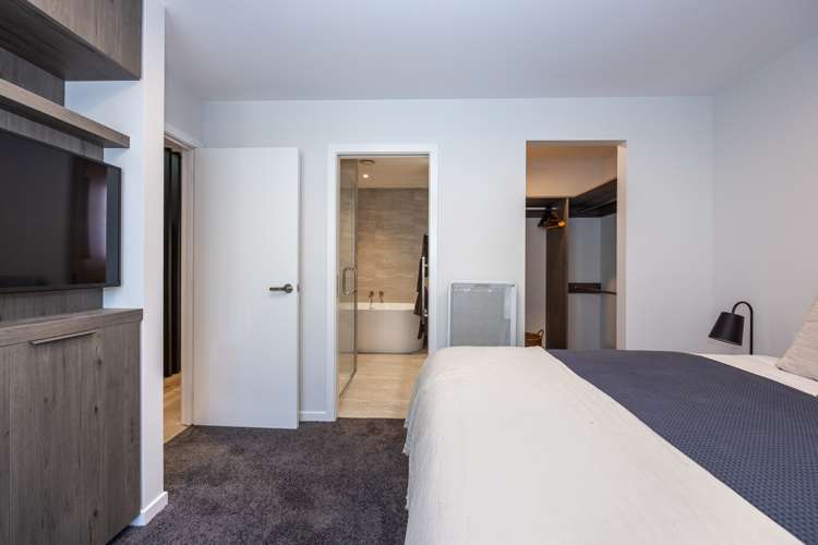 151 Upton Street Wanaka_12