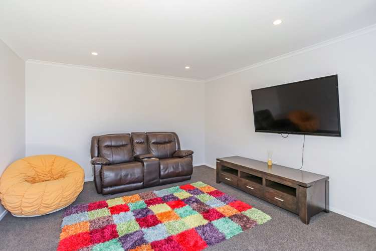 16 Lippiatt Crescent Pokeno_12