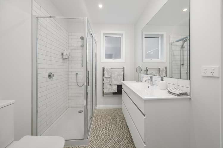 17B West Avenue Saint Clair_14