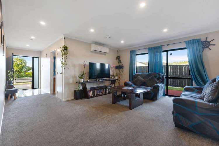 2 Grandifolia Road Takanini_6