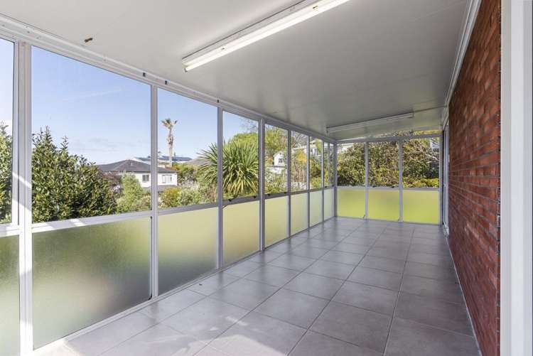 4/3 Grey Street Onehunga_13