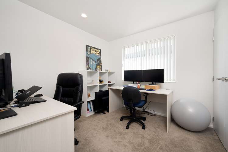 12 Calcite Avenue Flat Bush_14