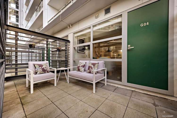 G04/430 Queen Street Auckland Central_8