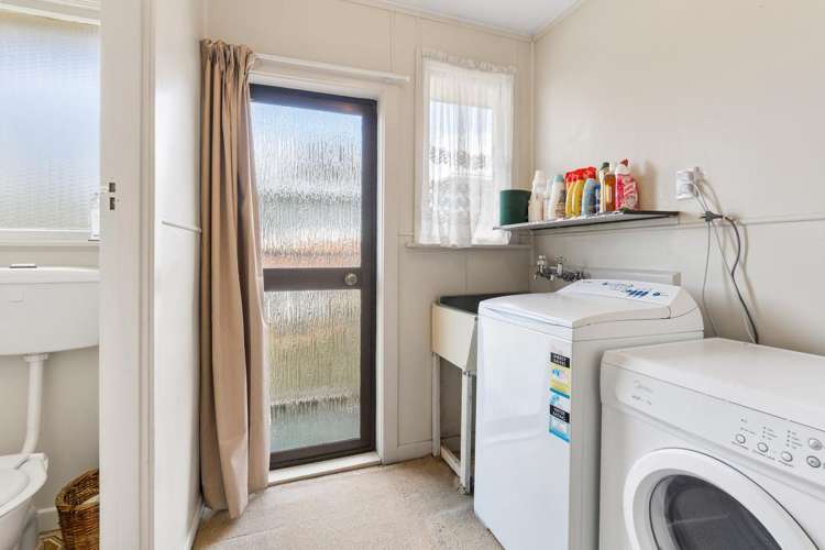 32 Herron Street Brockville_15
