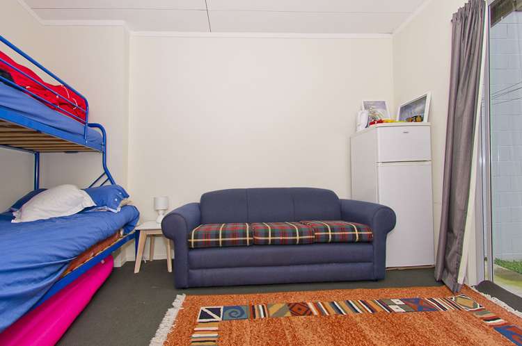 33/18 Eyre Street Whitianga_9