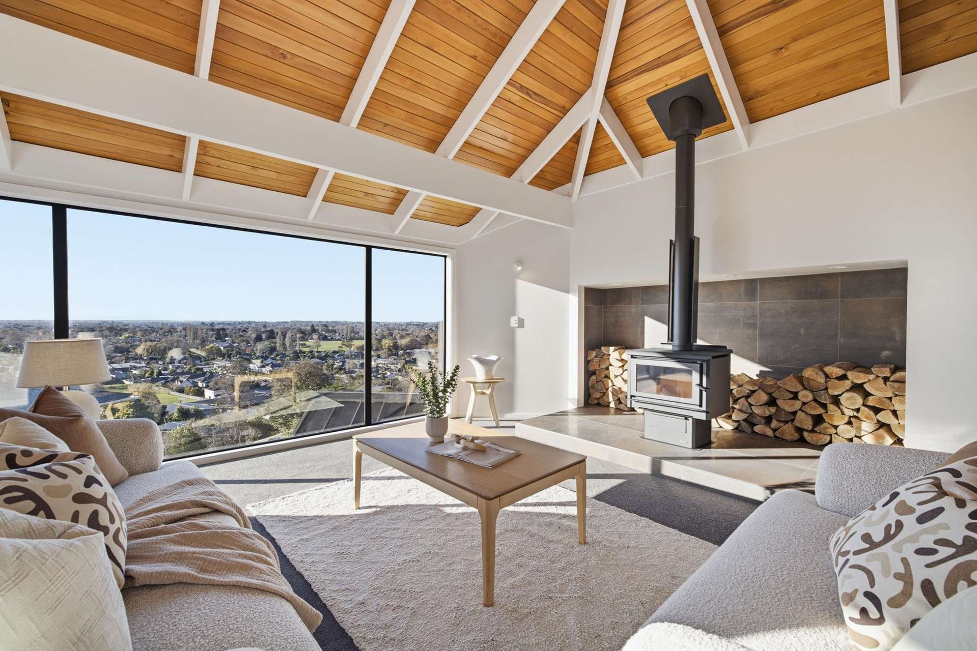 17 Aotea Terrace Huntsbury_0