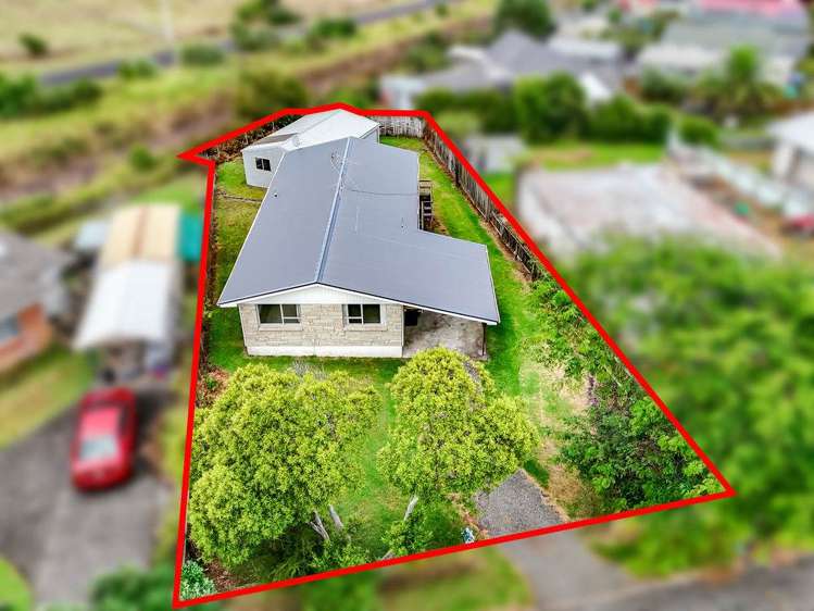 113 Kitchener Road Waiuku_12