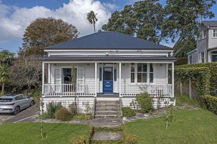 Architect Malcolm Walker’s stunning makeover of a modest villa on Livingstone Street, in Auckland’s Westmere, impressed buyers, with the property selling under the hammer last week for $4.25m. Photo / Supplied