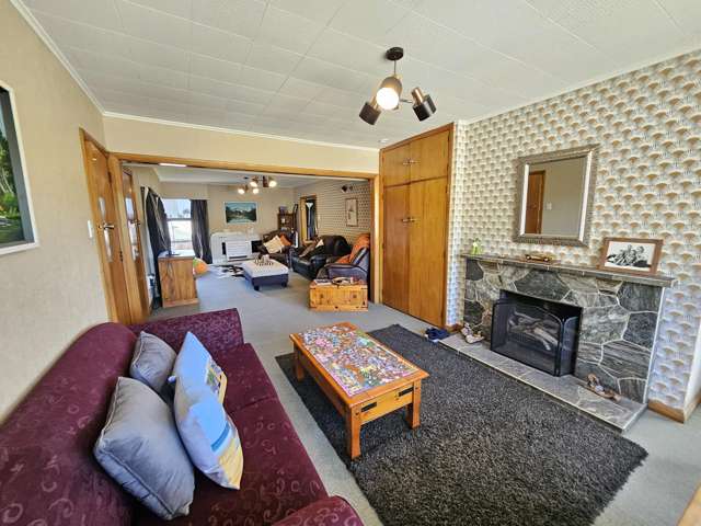 56 Joyce Crescent Greymouth_4