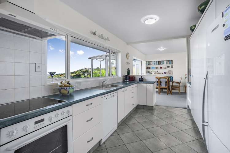 20 Reese Jones Grove Maungaraki_9