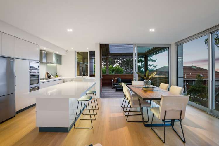 451 East Coast Road Murrays Bay_24