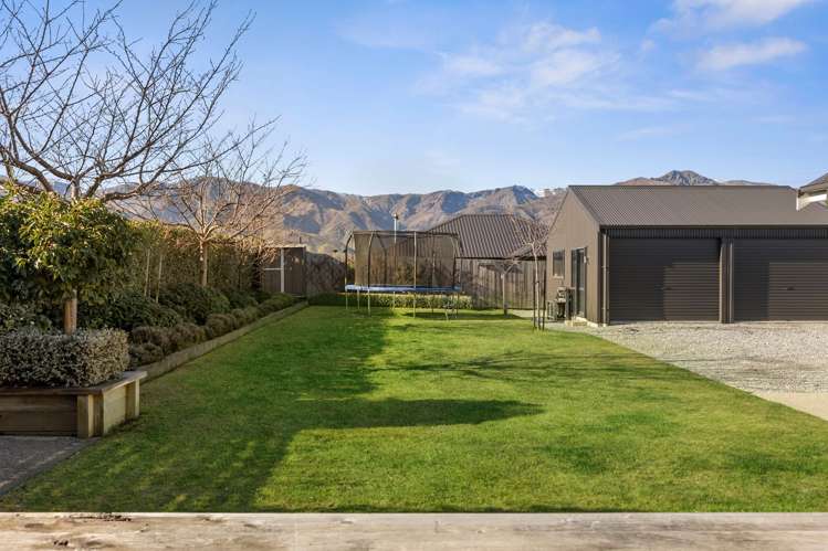 25 Bell Street Lake Hawea_18