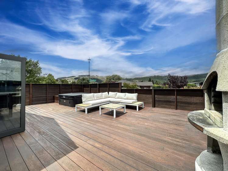 1 Montgomery Crescent Kinloch_3