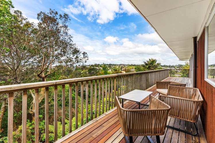 24 Noeleen Street Glenfield_2