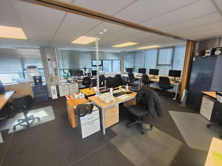 13a Wall Place Kenepuru_1