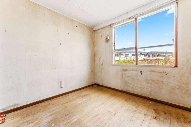 70 Friesian Drive Mangere_14