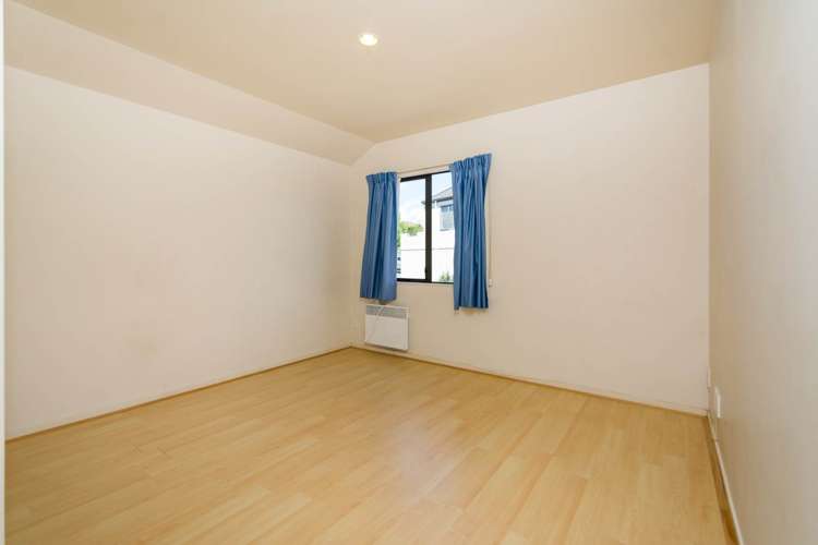 2/2 Sunnydale Place Oteha_12