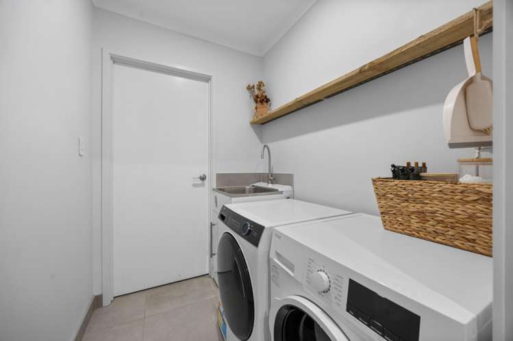 1347 State Highway 16 Waimauku_23