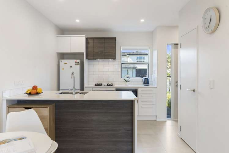 28 Brookview Drive Flat Bush_4